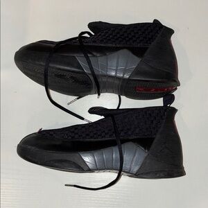Rare Nike Air Jordan 15 Retro Stealth shoes Size 9